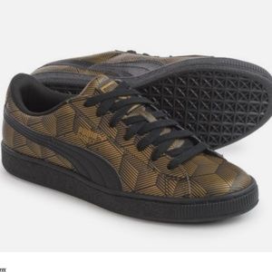 NEW PUMA ATHLETIC SHOES WOMENS SIZES